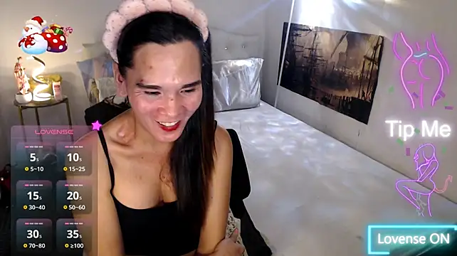 NinaDOM4CUM webcam