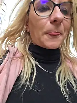 KaylinJan live cam preview