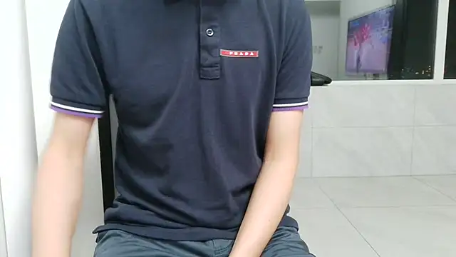 nole_china7 (Ask my age) - talk / fun / cum