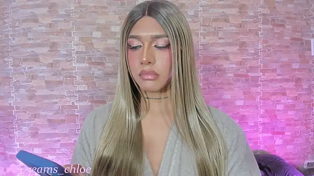 Dreams_Chloe