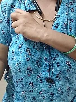 Tamil-ranjitha07 live cam on StripChat