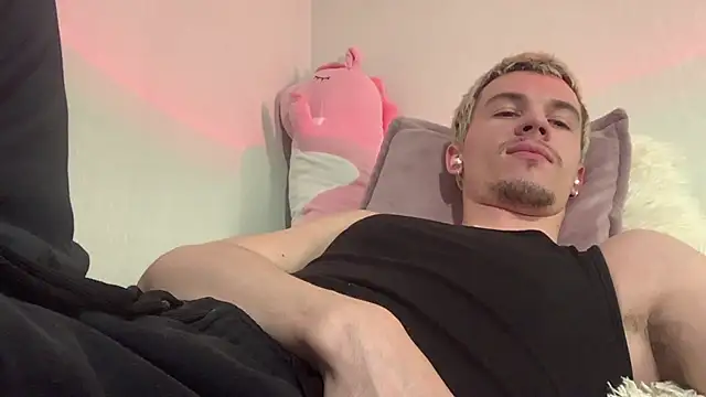 jeremy1scott (M young) - 🔥  Stroking fun