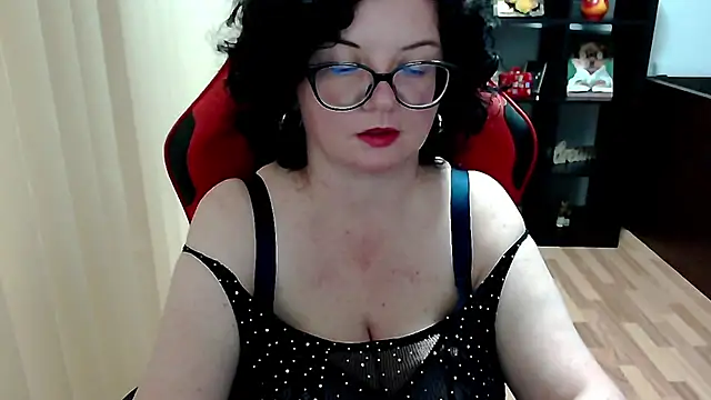 MissTroublle live cam on StripChat