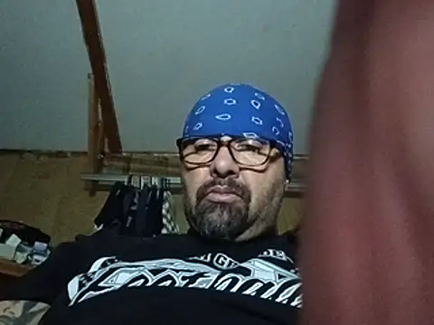 dicknasty6908 (Ask my age) - 800