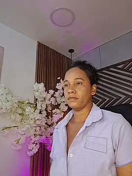EbonyHorrny