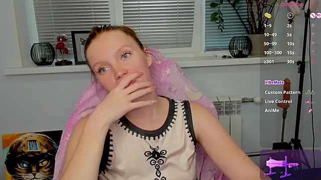 Mary_Blu webcam