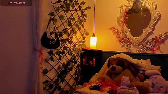 valentinee_xo webcam