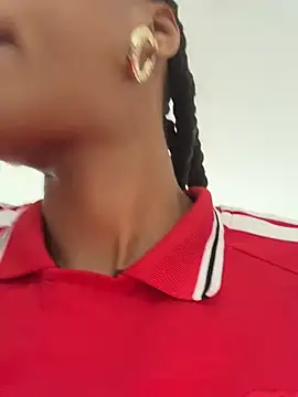 LizStorm_