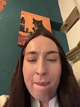 Holly_Play