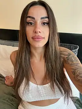 -Alisa live cam on StripChat