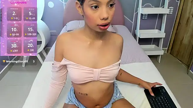 doll_skinny18 live cam on StripChat