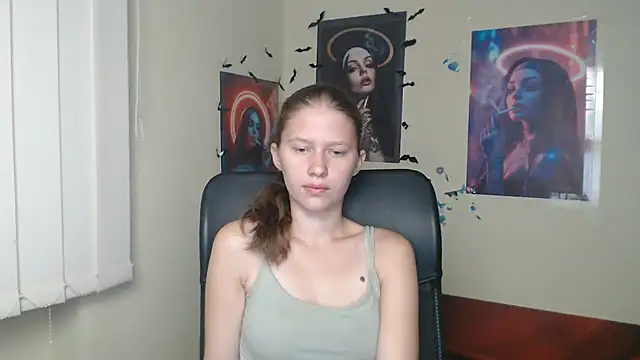 StellaCRL live cam on StripChat