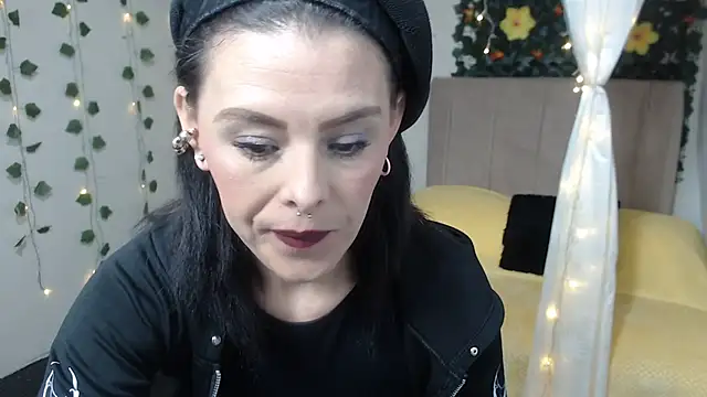 anahi_333
