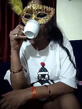 Golden_Desi