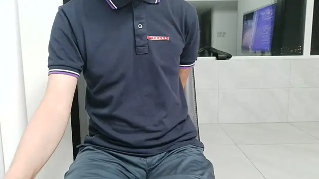 nole_china7 (Ask my age) - talk / fun / cum