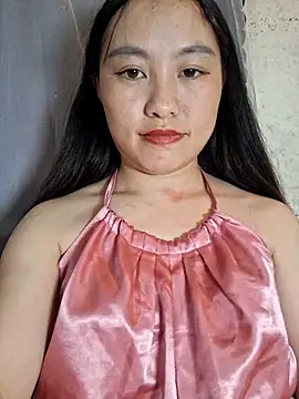 Cherry-squirtt live cam on StripChat