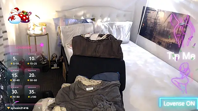NinaDOM4CUM webcam