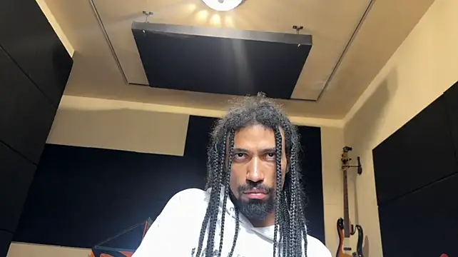 FavelaDaddyCum webcam