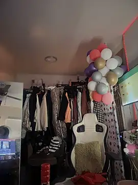Motherbigbus webcam