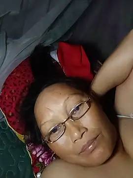 Juhi_09 webcam