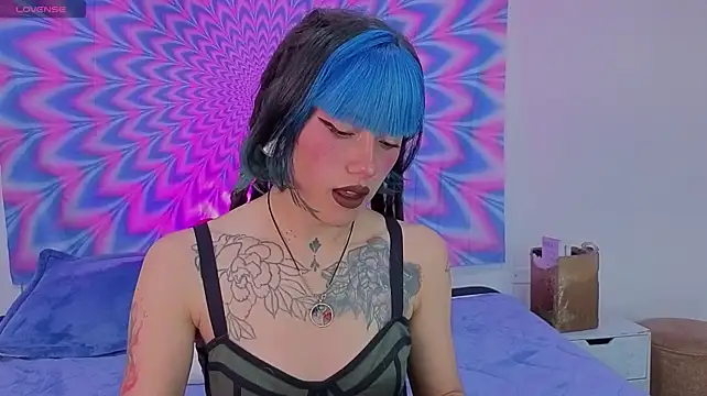 _sharlotte777 webcam