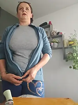 KristenVega webcam
