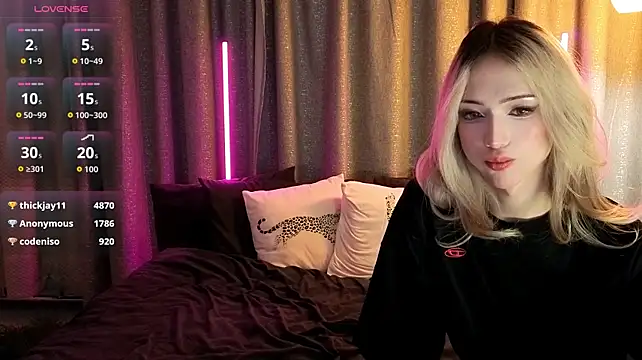 okerriella webcam