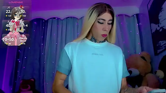 Julia_Bulette1 live cam