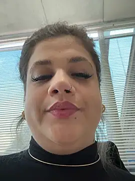 kahreal live cam