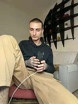 IamAlexei webcam