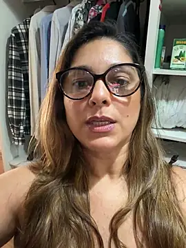 Mariiii_morena webcam