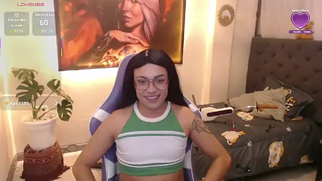 Nikol_Twink02 webcam