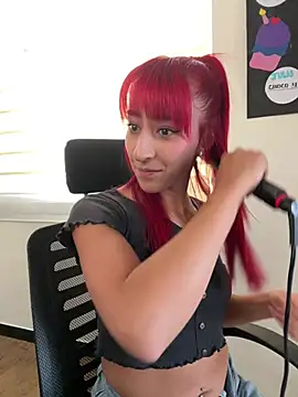 Juliethademon webcam