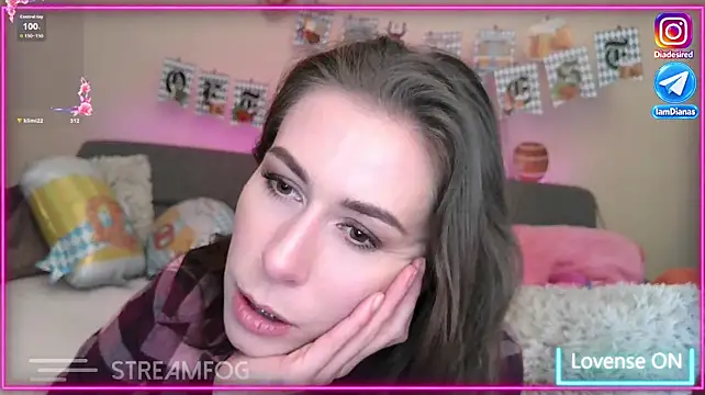 iam_Desire webcam