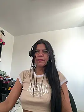 Cherryblazexoxo webcam