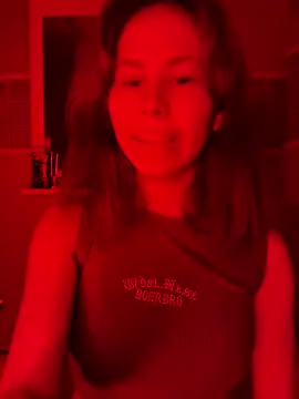 KiraWirt webcam