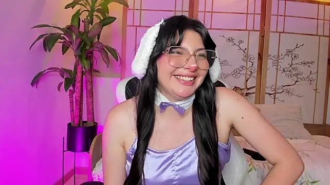Seraphine_18 webcam