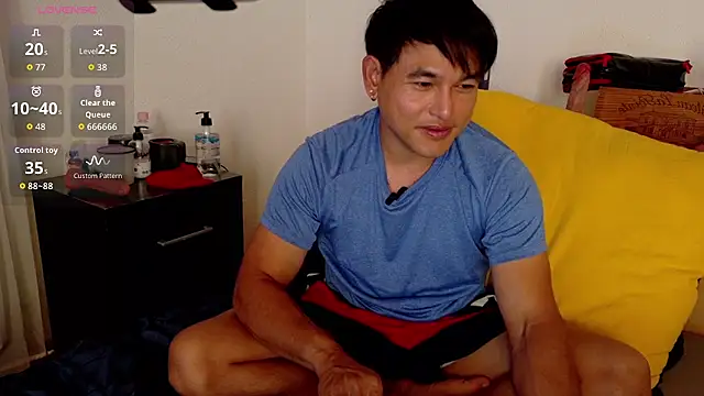 AsianBoy_Sunny live cam on StripChat