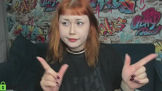 Roxy_Moor webcam