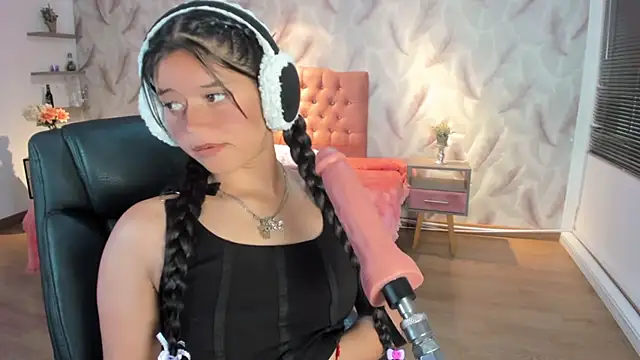 blair_harrison111 webcam