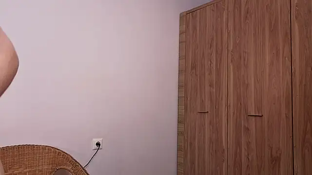 MarcellaAveado webcam