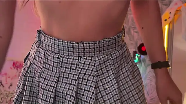 altertyann live cam on StripChat