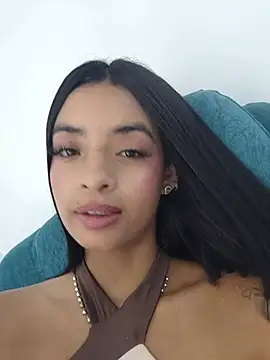 Annacherry_77 live cam on StripChat