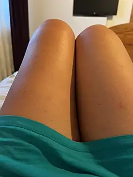 sweetmystery1 live cam on StripChat