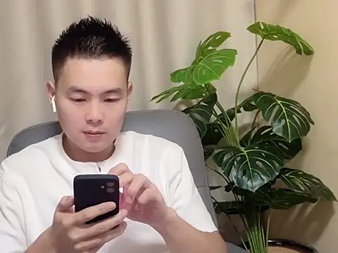 leihuu678 live sex cam