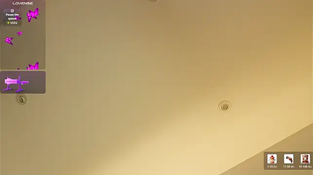 elodie_walker webcam