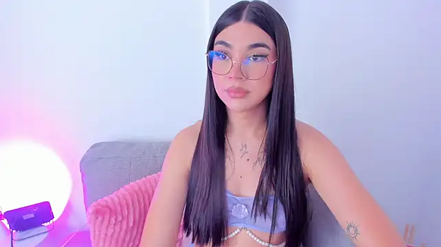 RoseCassie live webcam