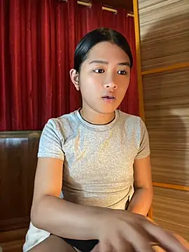 hugecock_molly