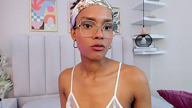 Megan__Hart_