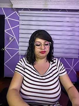 MiiaaJoness